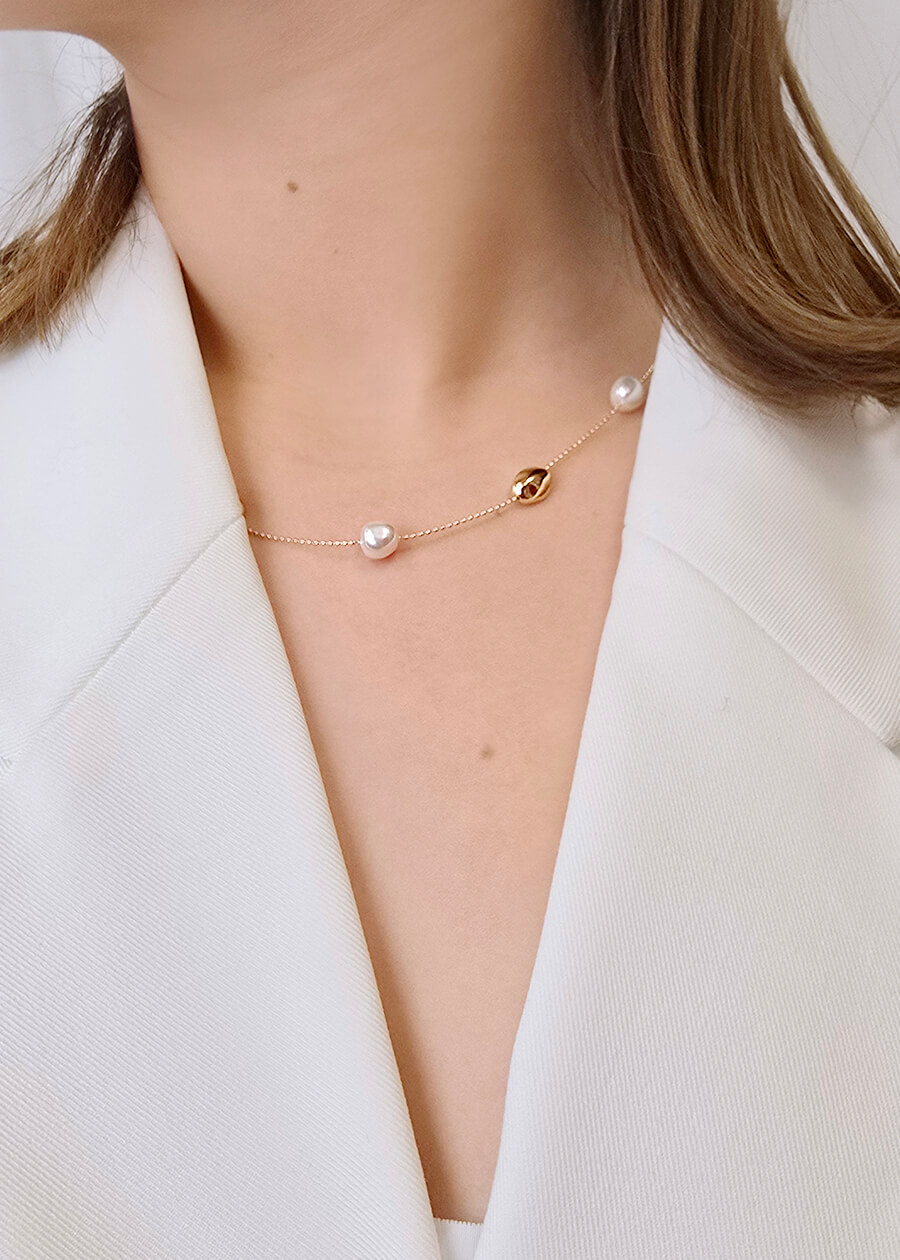 Collier avec perles - 698117143 - 